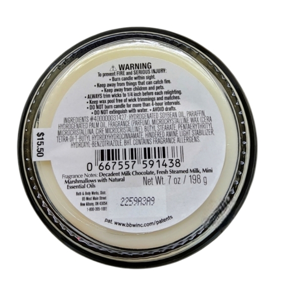LTD EDITION hot cocoa & cream single wick candle bath & body works - Picture 3 of 3
